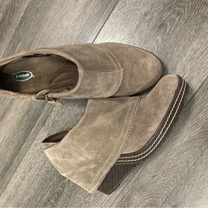 Dr Scholl’s taupe wedge ankle boots size 10 ladies women’s zipper tan brown